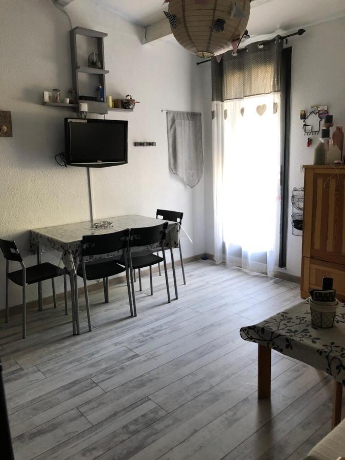 Maison Entre Mer Et Etang 르발카레스 외부 사진